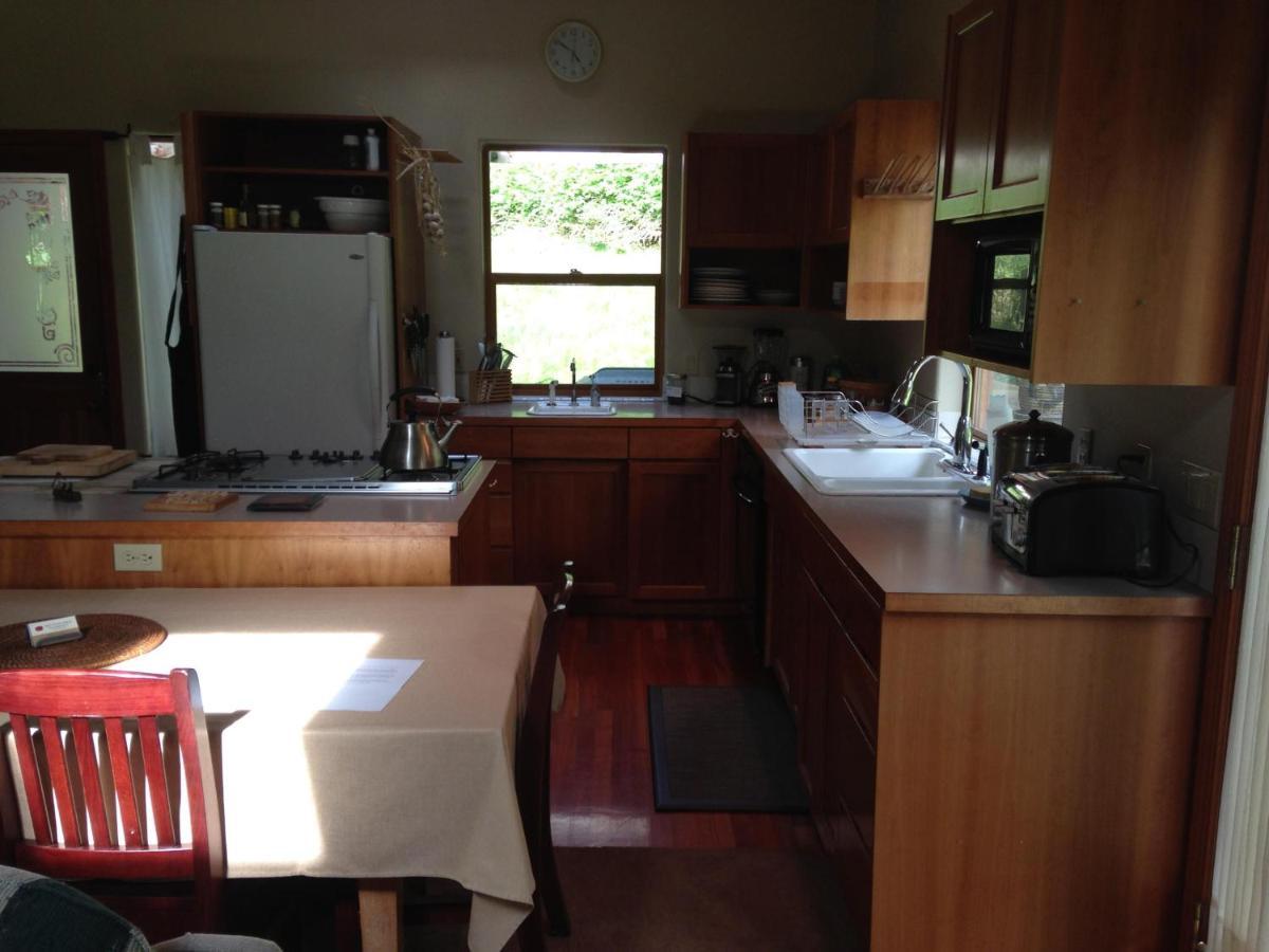 Nettles Farm Lummi Island Exterior foto